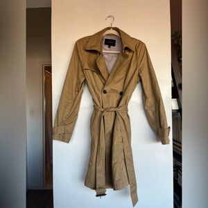 Banana Republic Trench Coat (Size M)